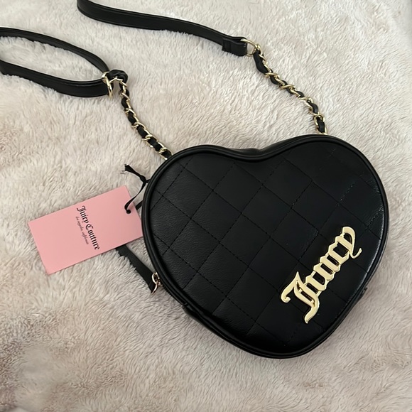 Juicy Couture Handbags - NWT Juicy Couture Black Change of Heart Crossbody 🖤
